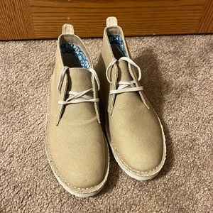 Clark’s desert aerial boots NEW